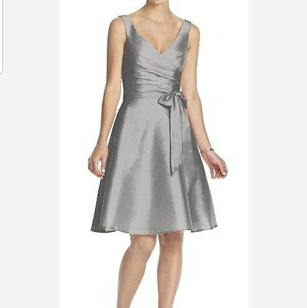 Alfred Sung Pleated Surplice A Line Cocktail Dress Bow Waist Pockets Size 4 Gray